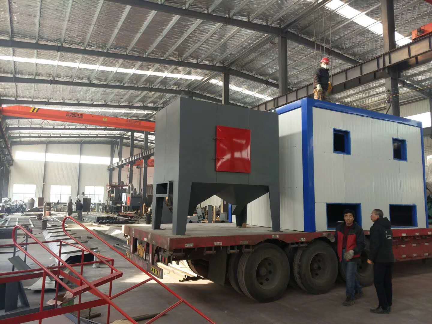 自动回收喷砂房发往宁夏