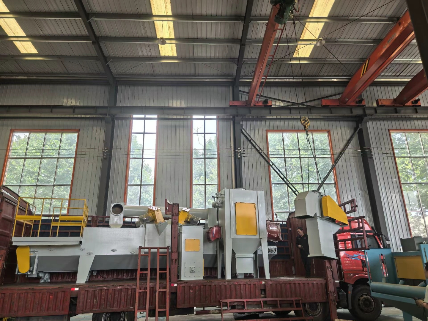 钢板防腐抛丸打砂机_抛丸机钢砂多少钱一吨_抛丸机用的钢砂