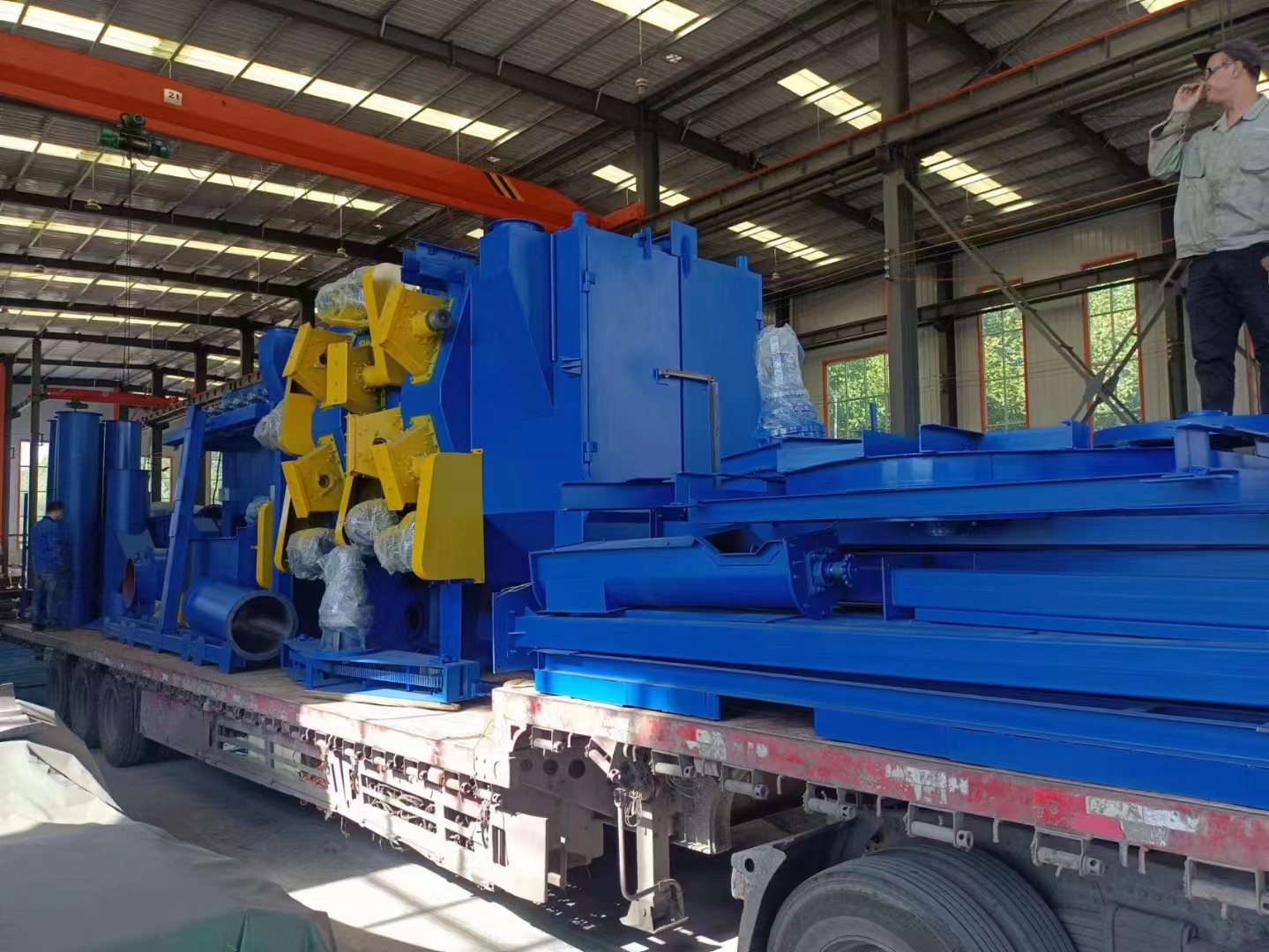 压铸铜打砂清理机_铸造砂处理设备_清理铜砂机打压铸件的方法